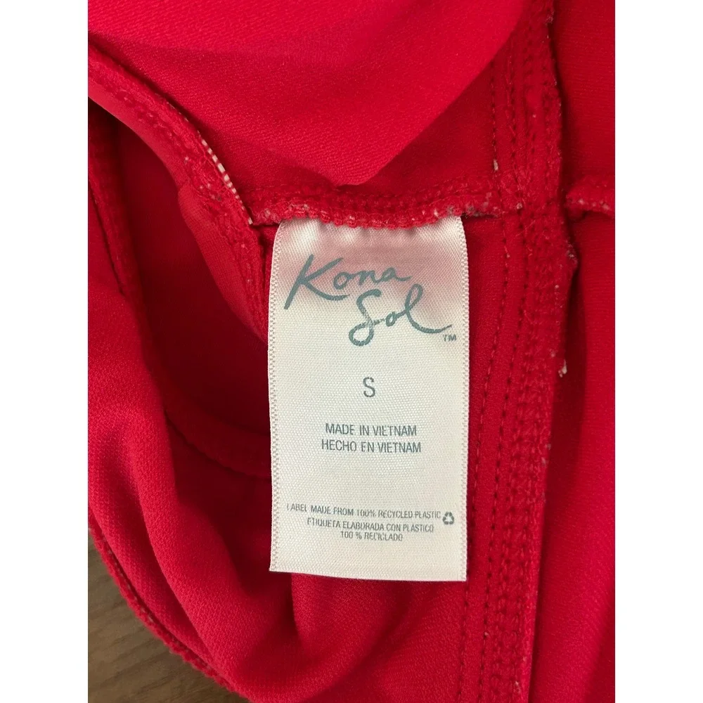 Cherry Crush Ruchedt One-Piece🍒 Womens Small Swimsuit - Picture 4 of 8